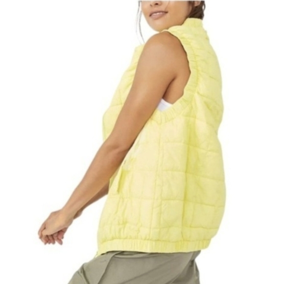 Free People Piper Packable Vest Yellow Size Medium - Picture 3 of 11